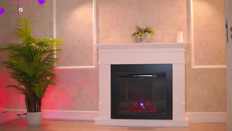 Snapshot of abbela_white chatting on October 11, 8:41 am Alexa online show from October 11, 8:41 am