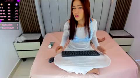 abbiecarson online show from July 11, 12:52 pm