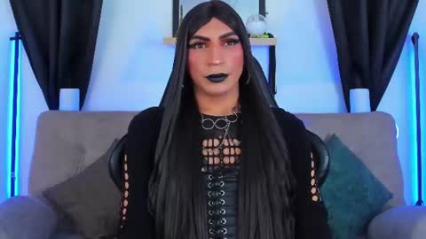 Abbigail Fuster  online show from July 14, 11:48 am