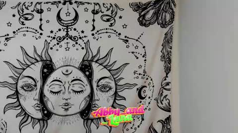 Snapshot of abby_and_lana chatting on October 6, 1:01 am    ABBY  LANNA     online show from October 6, 1:01 am