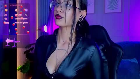 Abby online show from March 8, 2:04 am