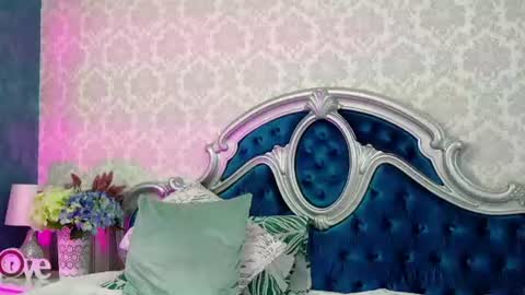 Abby online show from July 25, 2:20 am