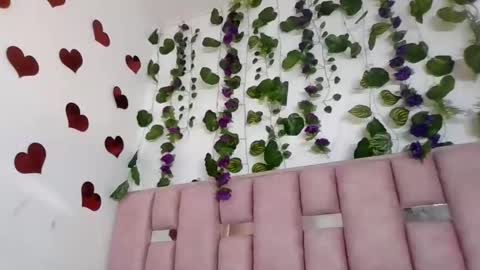 abby_moss_2 online show from April 30, 5:40 pm