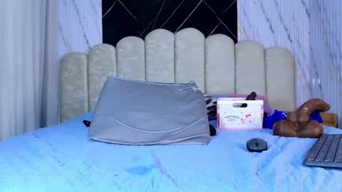 Abby online show from July 4, 7:28 pm