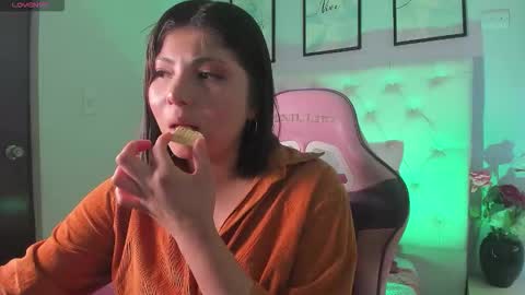 Abby Roux online show from November 23, 3:26 am