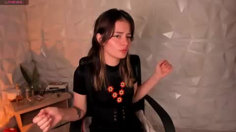 Abby Saenz online show from June 18, 11:10 pm