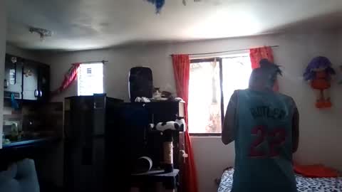 Abby online show from March 22, 5:17 pm