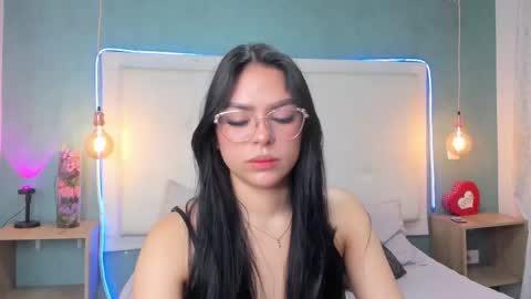 Abby Dixon  online show from November 7, 2:52 pm