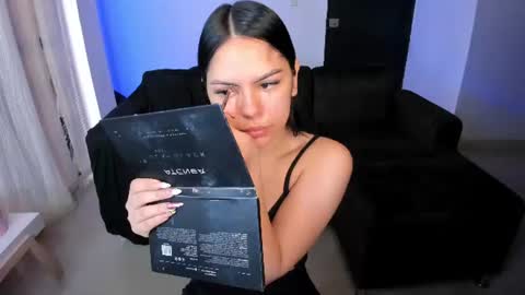 Abby Dixon  online show from June 24, 12:23 pm