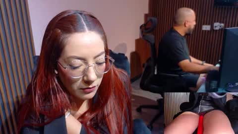 Abby Stones online show from March 5, 1:42 pm