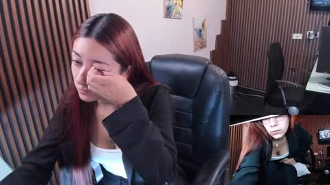 Abby Stones online show from November 24, 11:09 am