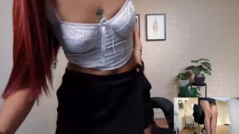 Abby Stones online show from July 28, 4:39 pm