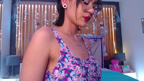 Abby online show from December 12, 11:47 pm