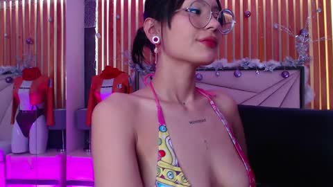 Abby online show from December 3, 11:07 pm