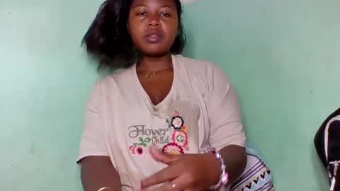 abella677022 online show from July 29, 4:23 am