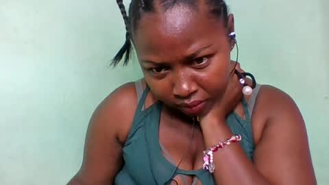 abella677022 online show from July 22, 8:16 am