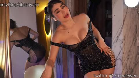 abie_owen online show from September 25, 12:28 am