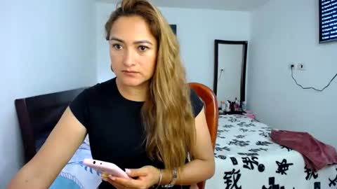 ximena online show from July 2, 12:43 pm