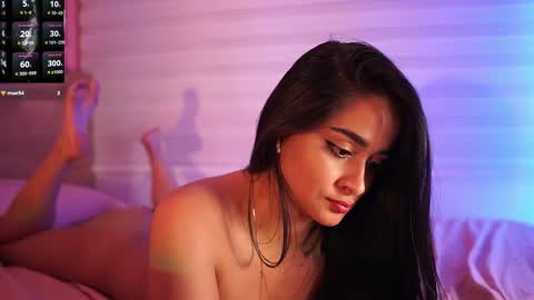 Abigail online show from February 5, 11:41 pm