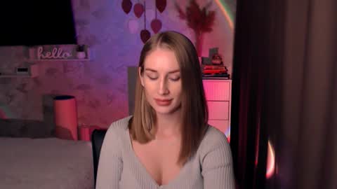 Snapshot of abigail_flex chatting on October 3, 7:22 pm Anna online show from October 3, 7:22 pm