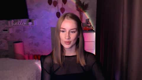 Snapshot of abigail_flex chatting on October 14, 5:16 pm Anna online show from October 14, 5:16 pm