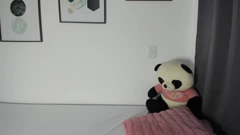 abigail online show from December 20, 2:13 pm