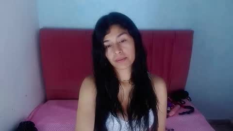 abril_ruizbm101 online show from March 18, 12:38 am