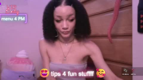 Peach online show from August 4, 2:40 am