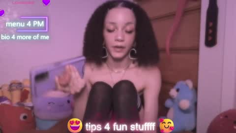 Peach online show from April 30, 3:33 am