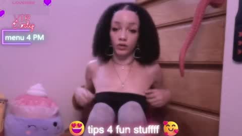 Peach online show from July 14, 2:05 am