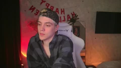 abslut online show from October 30, 4:18 pm