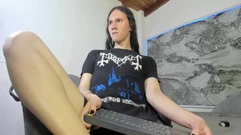 Snapshot of abyss_king chatting on October 5, 7:54 pm abyss_king online show from October 5, 7:54 pm