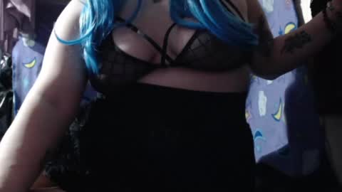 achemicalromance online show from December 31, 8:04 am