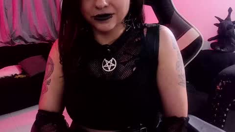 Alice online show from April 25, 3:08 am