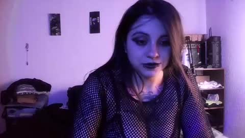 Alice online show from June 26, 7:52 pm