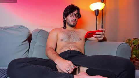 R. online show from October 7, 11:28 am