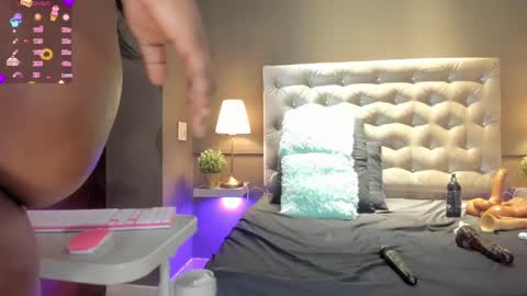 adabenneth online show from February 22, 10:18 am