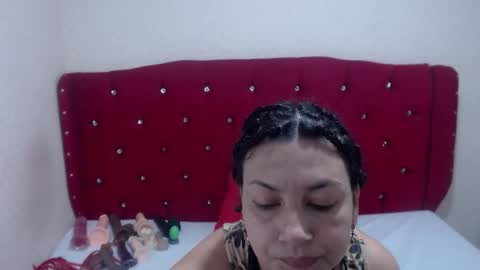 Ada online show from December 3, 2:56 am