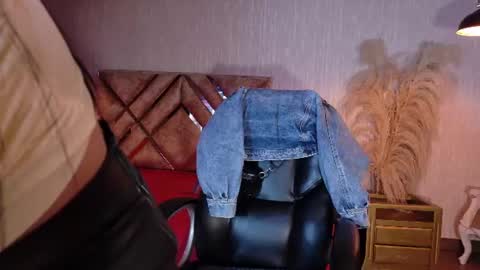 Adaira online show from July 22, 1:57 pm
