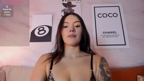 Adalyn Cute online show from June 23, 11:50 am