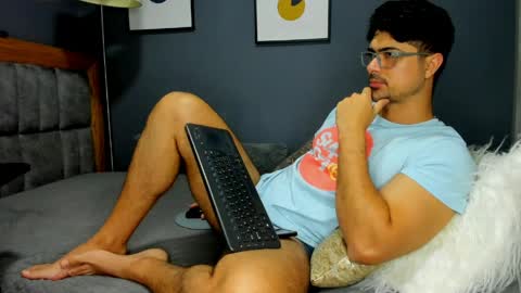 adam clarke online show from April 28, 1:25 am