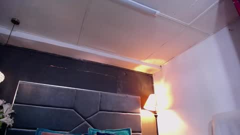 adam_fit19cm online show from November 11, 1:57 pm