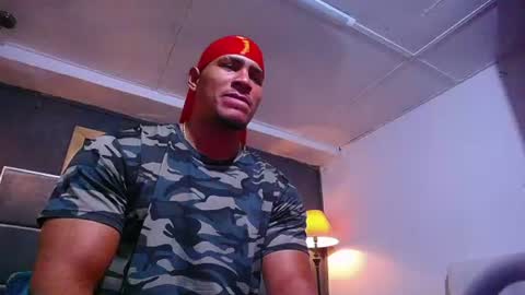 adam_fit19cm online show from July 14, 2:00 pm