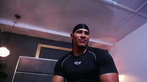 adam_fit19cm online show from July 15, 2:11 pm