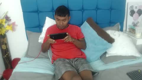 adam_morgan2 online show from November 11, 4:47 am