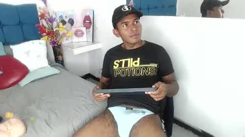 adam_morgan2 online show from November 27, 5:59 am