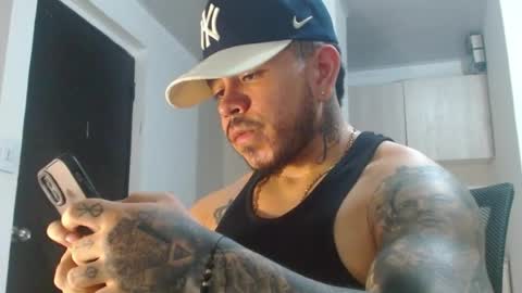 adam shilder7 online show from June 27, 10:49 pm