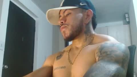 adam shilder7 online show from July 5, 4:19 am