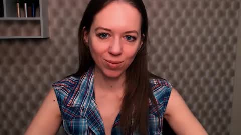 Snapshot of adamais_ chatting on February 26, 7:45 am adamais_ online show from February 26, 7:45 am