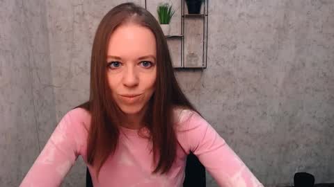 Snapshot of adamais_ chatting on February 13, 7:24 am adamais_ online show from February 13, 7:24 am